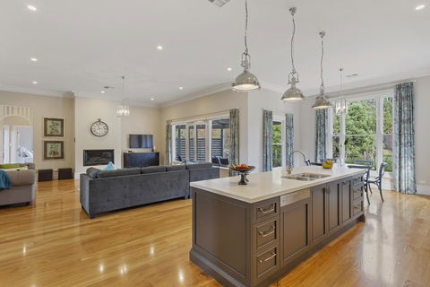 Grandview Accommodation - The Elm Tree Apartments - Kalgoorlie Accommodation 17