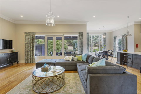 Grandview Accommodation - The Elm Tree Apartments - Kalgoorlie Accommodation 4