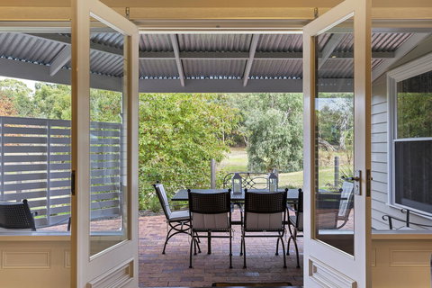 Grandview Accommodation - The Elm Tree Apartments - Kalgoorlie Accommodation 18