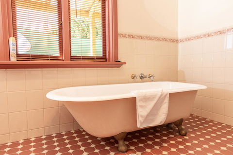 Rivergum Cottages Gawler Barossa Region - Kalgoorlie Accommodation 4