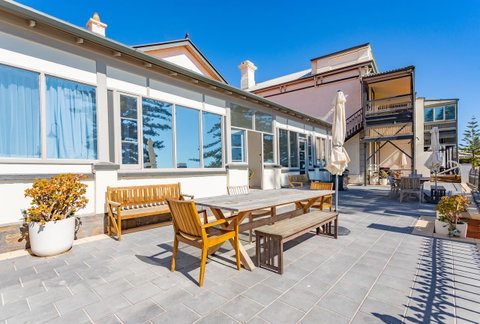 Seawall Apartments - Kalgoorlie Accommodation 3