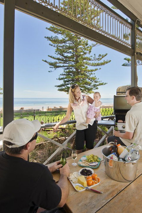 Seawall Apartments - Kalgoorlie Accommodation 9