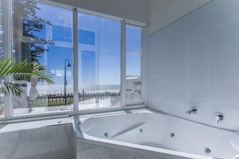 Seawall Apartments - Kalgoorlie Accommodation 4