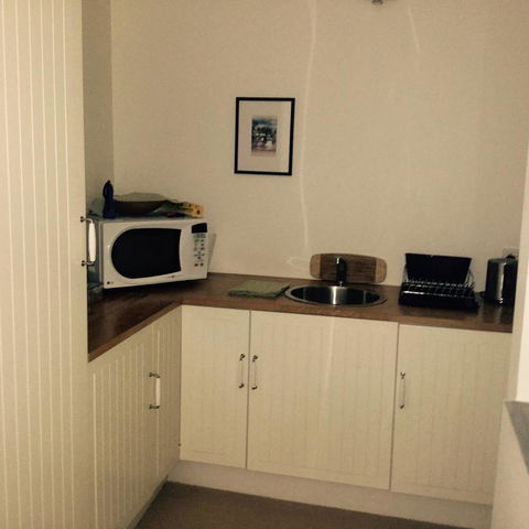 STUDIO ECHUNGA Adelaide Hills - Kalgoorlie Accommodation 12