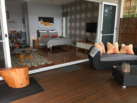 Smiths Lake House - Kalgoorlie Accommodation 1