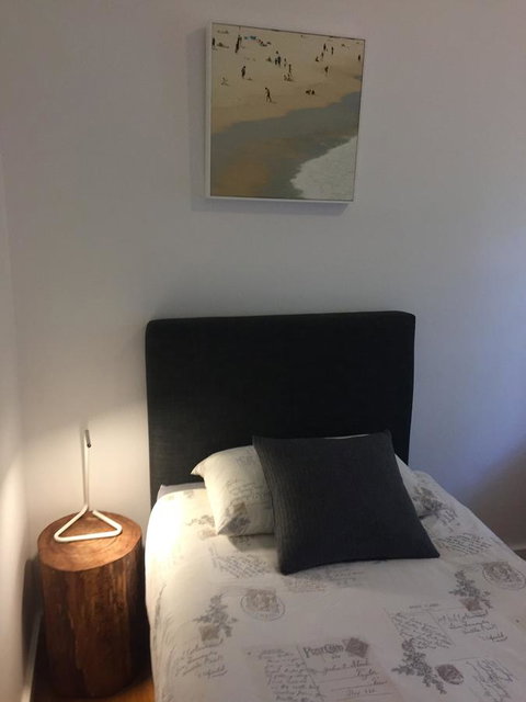 Smiths Lake House - Kalgoorlie Accommodation 16