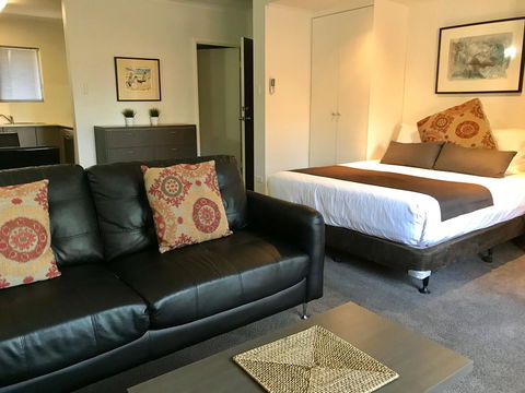 Adelaide DressCircle Apartments - Archer Street - Kalgoorlie Accommodation 6
