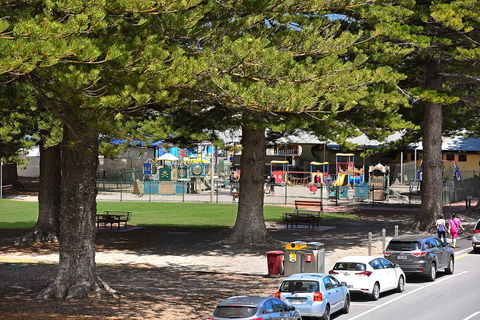 Breeze Beachfront Apartment - Kalgoorlie Accommodation 1