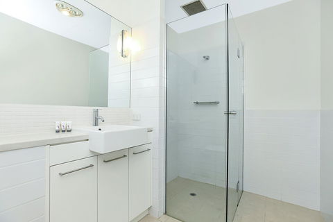 Breeze Beachfront Apartment - Kalgoorlie Accommodation 14