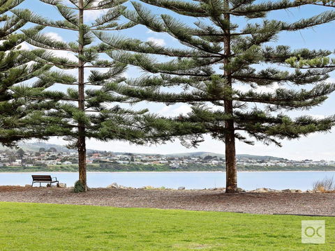 Breeze Beachfront Apartment - Kalgoorlie Accommodation 31