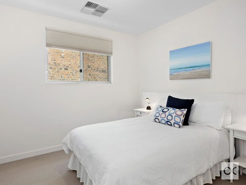 Breeze Beachfront Apartment - Kalgoorlie Accommodation 32