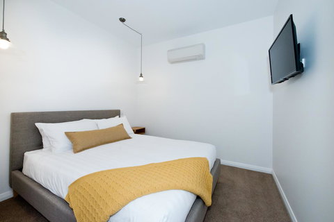 Loxton Courthouse Apartments - Kalgoorlie Accommodation 13