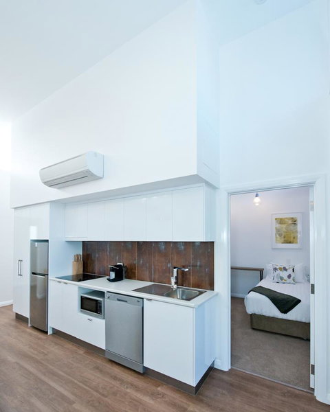 Loxton Courthouse Apartments - Kalgoorlie Accommodation 9