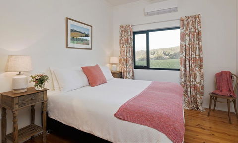 Esto House - Kalgoorlie Accommodation 10