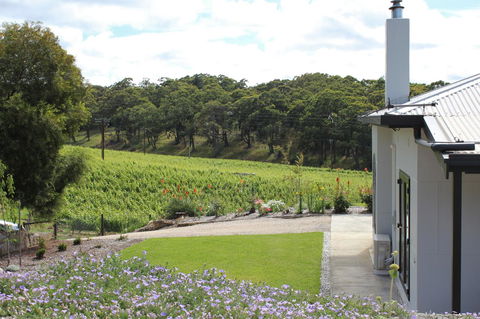 Esto House - Kalgoorlie Accommodation 21