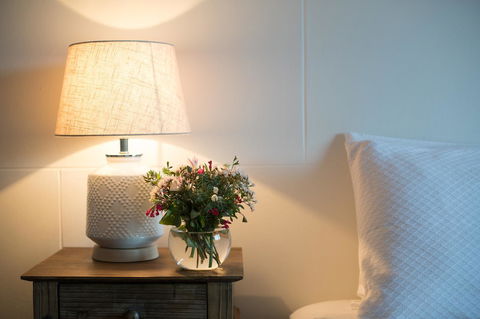 Esto House - Kalgoorlie Accommodation 11