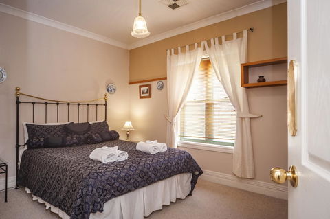 Angaston Saleyards Luxury Accommodation - Kalgoorlie Accommodation 2