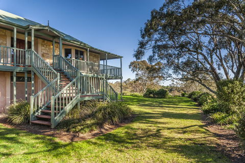 Angaston Saleyards Luxury Accommodation - Kalgoorlie Accommodation 11