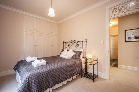 Angaston Saleyards Luxury Accommodation - Kalgoorlie Accommodation 16
