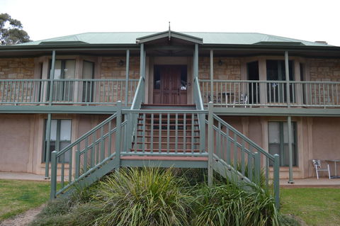Angaston Saleyards Luxury Accommodation - Kalgoorlie Accommodation 35