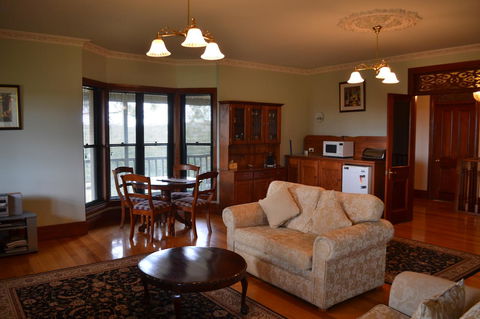 Angaston Saleyards Luxury Accommodation - Kalgoorlie Accommodation 37