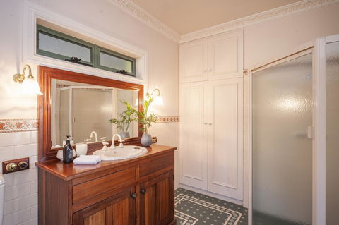 Angaston Saleyards Luxury Accommodation - Kalgoorlie Accommodation 29