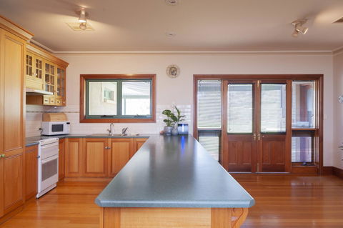Angaston Saleyards Luxury Accommodation - Kalgoorlie Accommodation 4