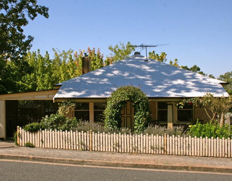 Oats Cottage - Kalgoorlie Accommodation 11