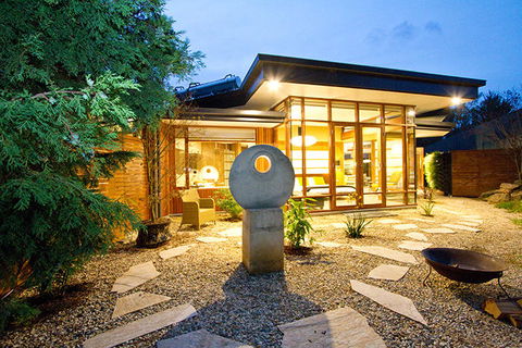 Sticky Rice Villas - Kalgoorlie Accommodation 10