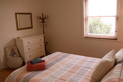 Grace Cottage - Kalgoorlie Accommodation 12