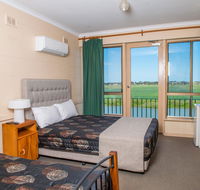 Tailem Bend Riverside Hotel - Kalgoorlie Accommodation