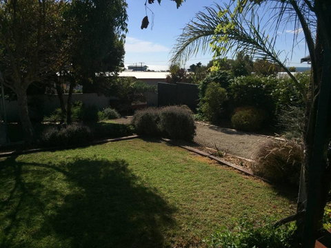 SHAKIN' SHACK - Kalgoorlie Accommodation 2