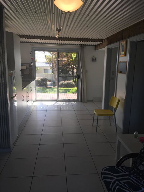 SHAKIN' SHACK - Kalgoorlie Accommodation 8