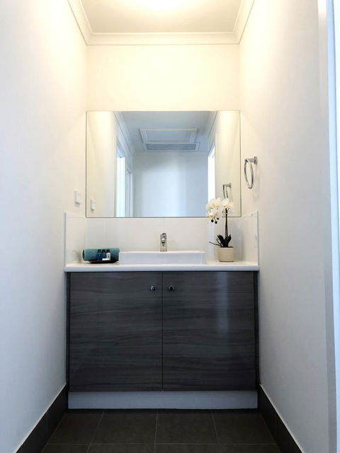 Villa Canto - Kalgoorlie Accommodation 9