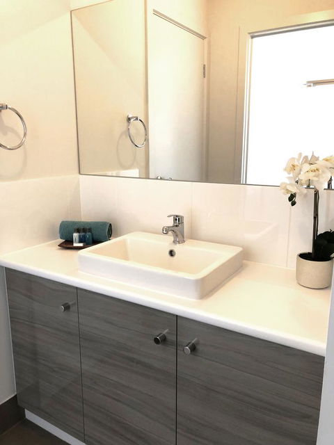 Villa Canto - Kalgoorlie Accommodation 13