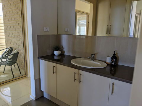 Ochre Point Beach House On Moana Seafront - Kalgoorlie Accommodation 13