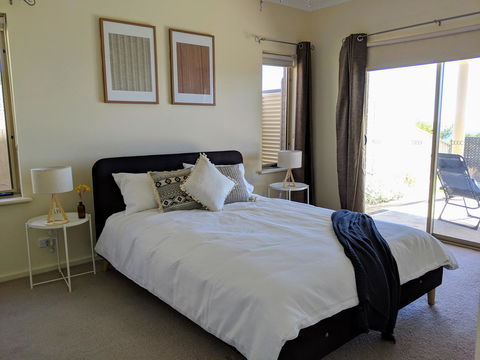 Ochre Point Beach House On Moana Seafront - Kalgoorlie Accommodation 11