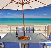 Adelaide Luxury Beach House - Kalgoorlie Accommodation