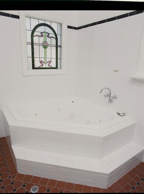 Clare Valley Heritage Retreat - Kalgoorlie Accommodation 8