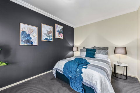 Accommodation On Lansell 2 - Kalgoorlie Accommodation 3