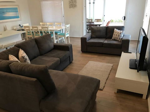 Moontana - Kalgoorlie Accommodation 1
