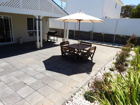 Moontana - Kalgoorlie Accommodation 14