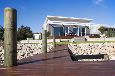 Villa Serra - Kalgoorlie Accommodation 12