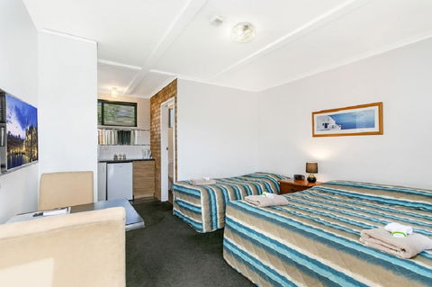 The Ocean Crest - Kalgoorlie Accommodation 16