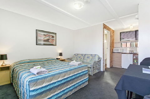 The Ocean Crest - Kalgoorlie Accommodation 18