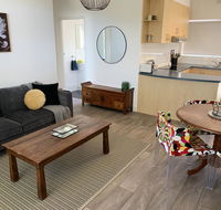 Sunshine Four - Kalgoorlie Accommodation