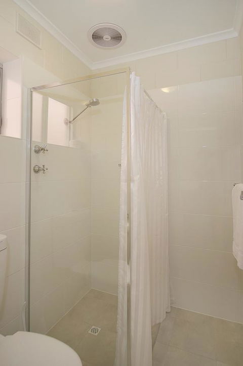 Victor Harbor City Inn - Kalgoorlie Accommodation 25