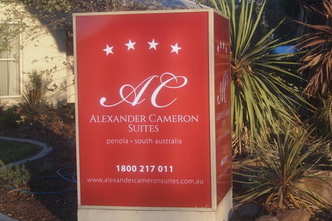 Alexander Cameron Suites - Kalgoorlie Accommodation 19