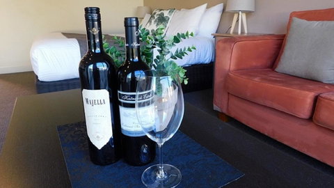 Alexander Cameron Suites - Kalgoorlie Accommodation 14