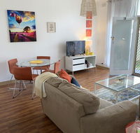 Sunshine Three - Kalgoorlie Accommodation